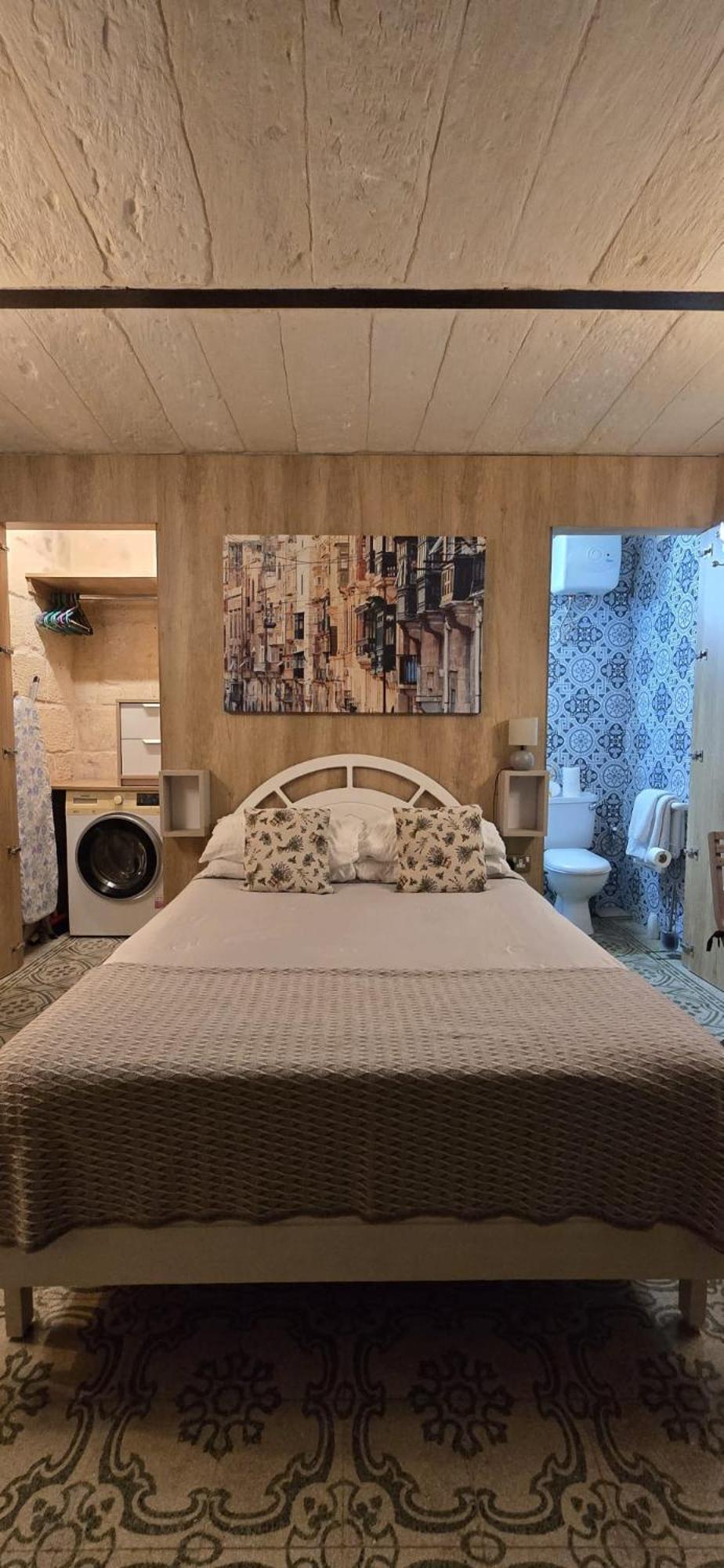 Servants' Quarters Studio Apartment فاليتا المظهر الخارجي الصورة